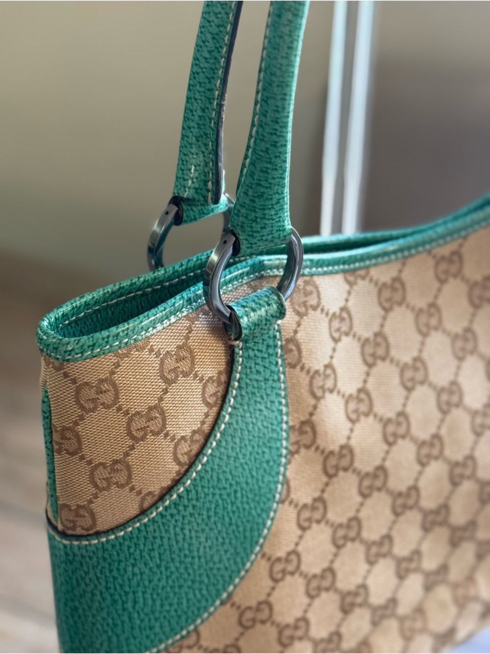 GUCCI TURQUOISE TOTE DESIGNED BY TOM FORD - Picture 3 of 16